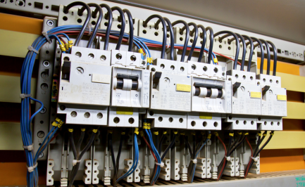 Custom industrial control panel assembly for automation and motor control systems